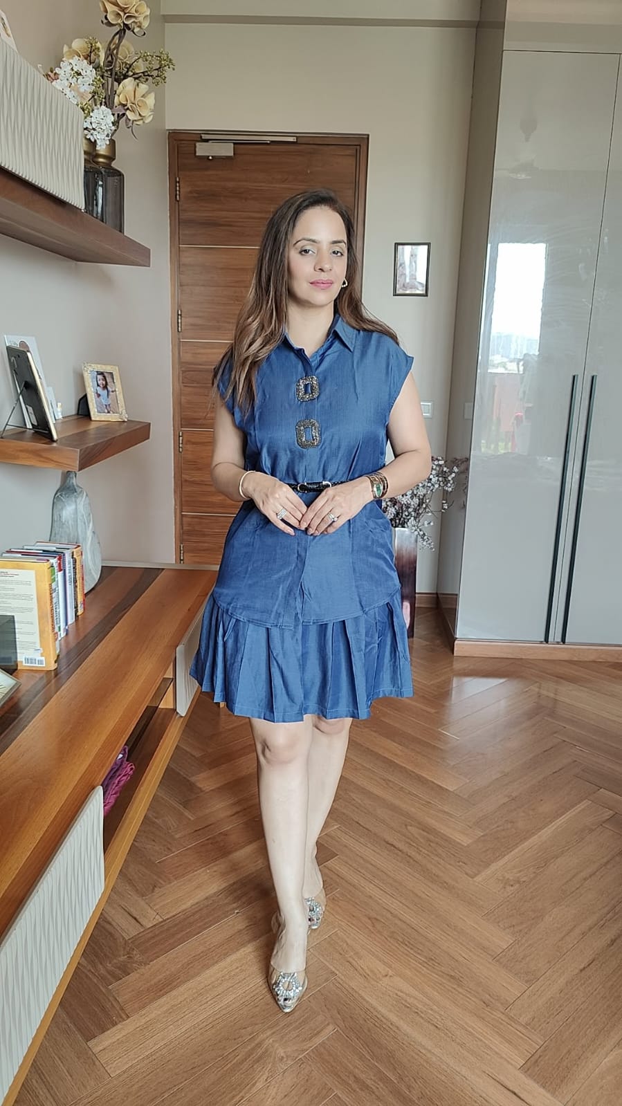 SHORT SKIRT SET WITH BELT