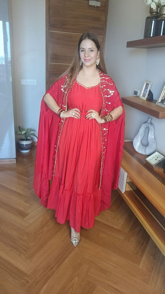 Gown With Cape MC027