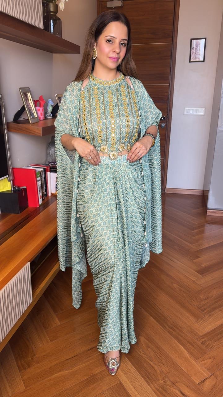 GREEN SHRUG SKIRT SET