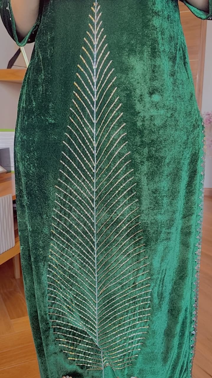 VELVET LONG LEAF SUIT SET