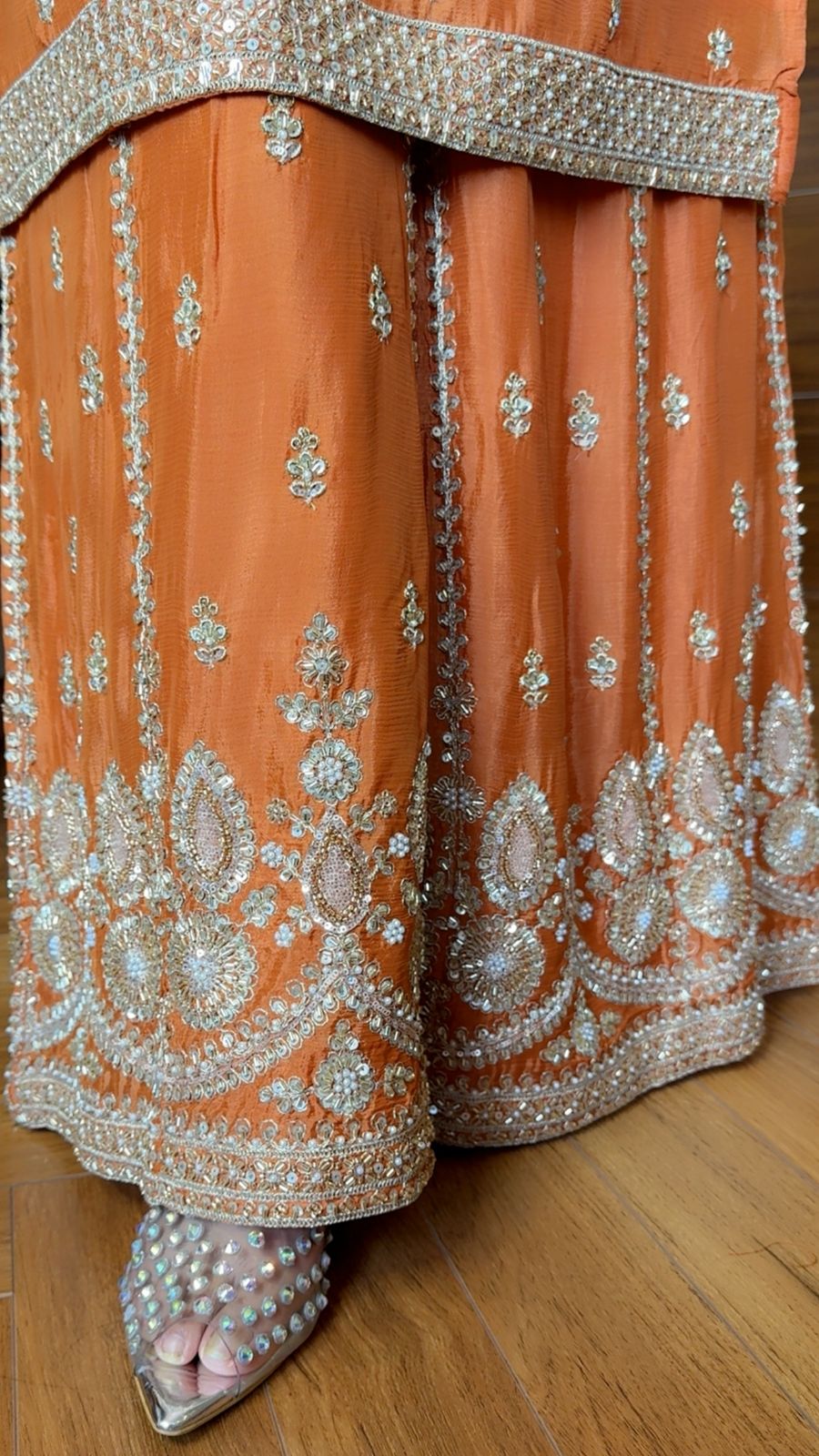 NOORE GHARARA SET