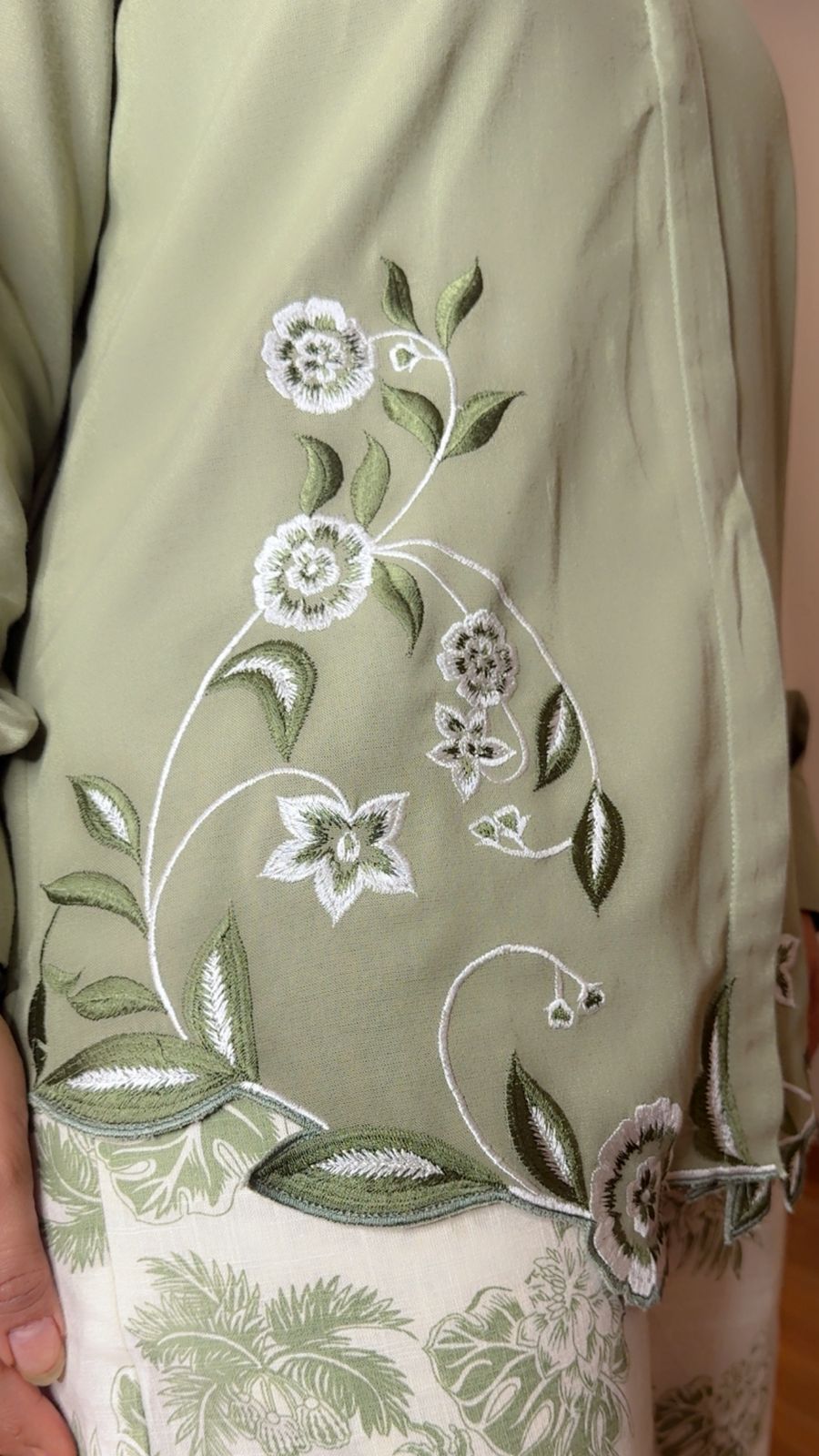 EMBROIDERY CORDSET