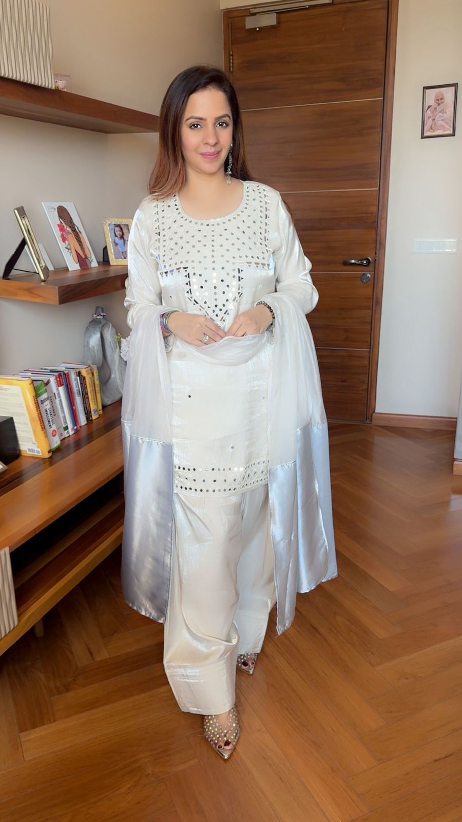 AAIYNA  FARSHI SET