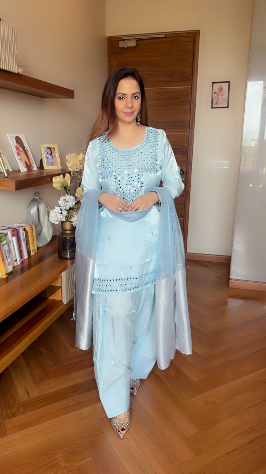 AAIYNA  FARSHI SET