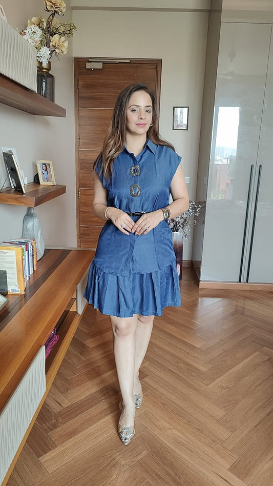 SHORT SKIRT SET WITH BELT