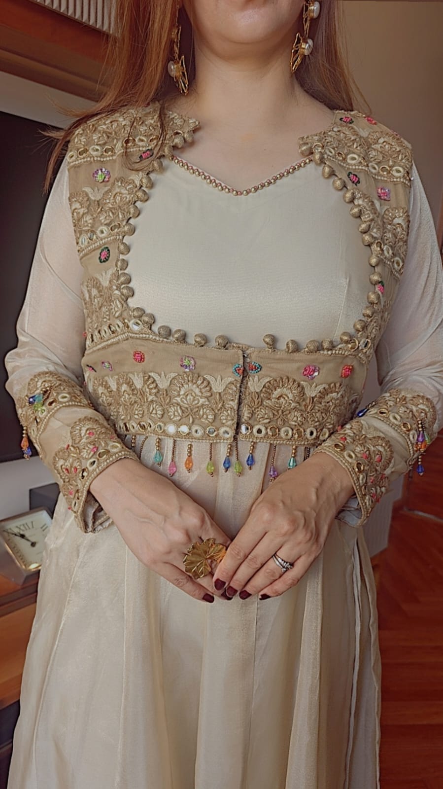 MAHIRA CHOLI CUT SET