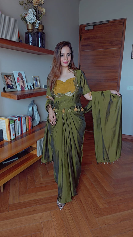 EMERALD DREAPE SKIRT SET