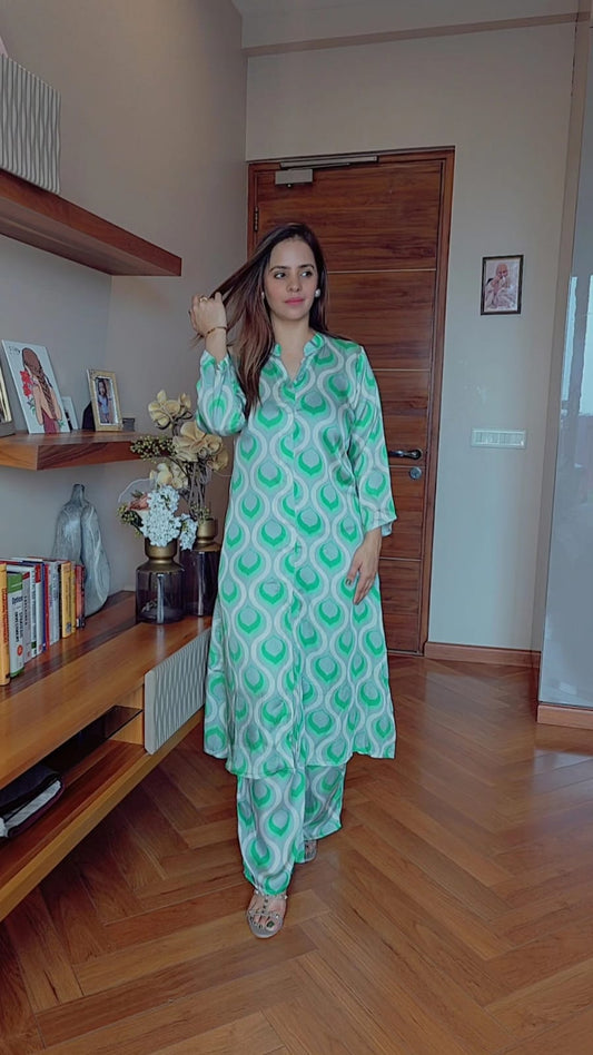 ELEGANT DESIGNER KURTA SET
