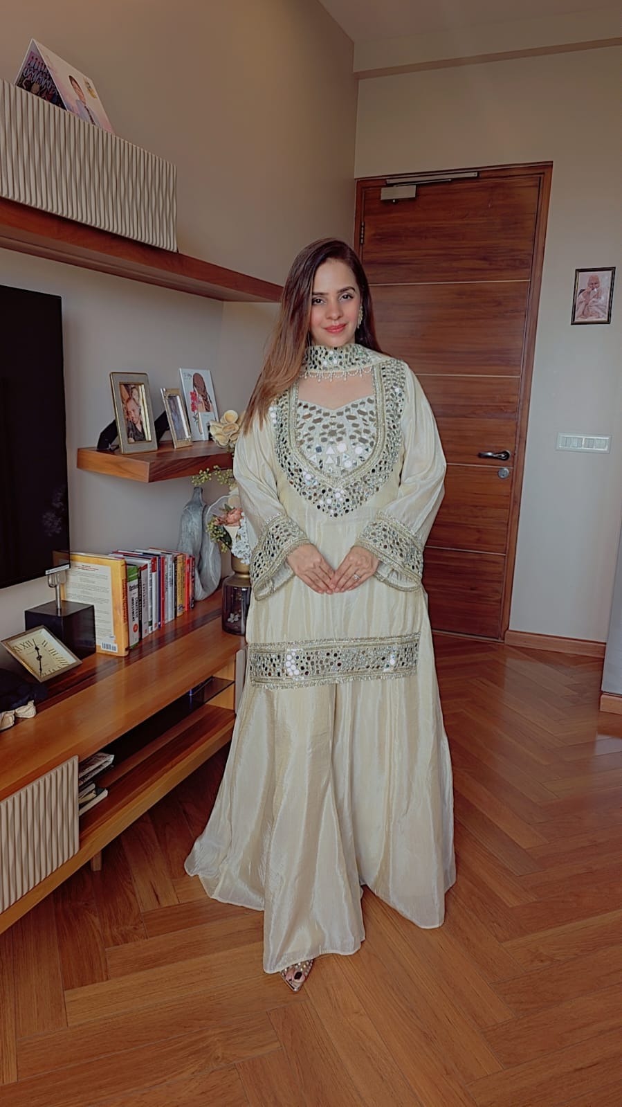 NOOR-E-AAINA GHARARA SET